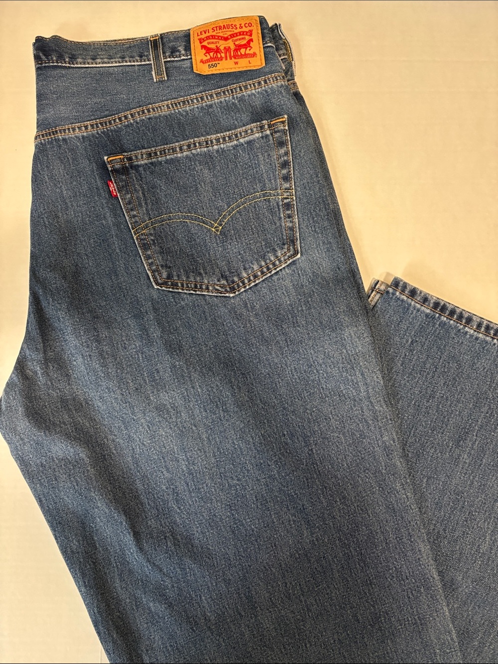 Levi’s 550 Relaxed Fit Jeans Men’s 46x36 Big Tall Medium Wash NWOT